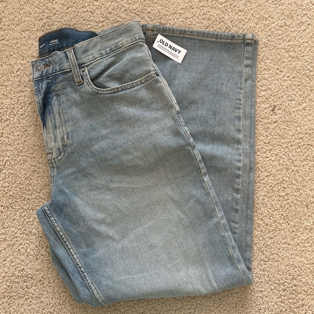 NWT Men’s Old Navy Loose Built In Flex Jeans
